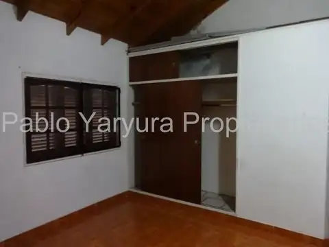 Depto Tipo Casa en Venta en Villa Raffo, USD 80.000