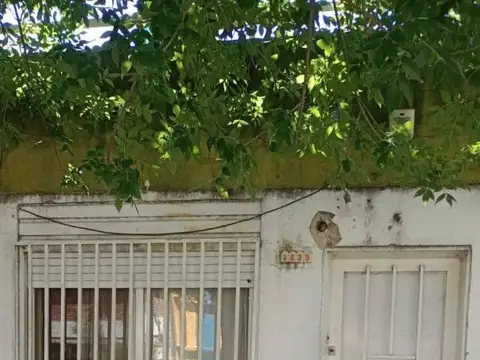 Lima 2200, Piso 0