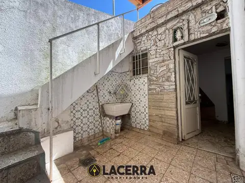 Depto Tipo Casa en Venta en Villa Ballester, USD 65.000