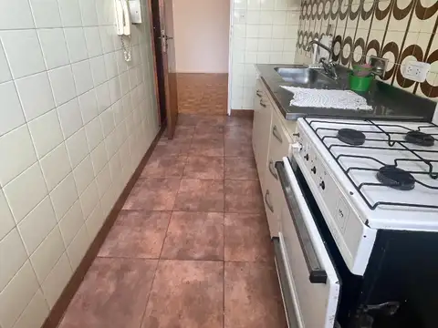 DEPARTAMENTO 2 AMBIENTES A UNA CUADRA DE LA ESTACION DE CIUDADELA