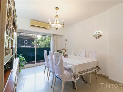 Departamento en Venta en Flores, USD 159.000