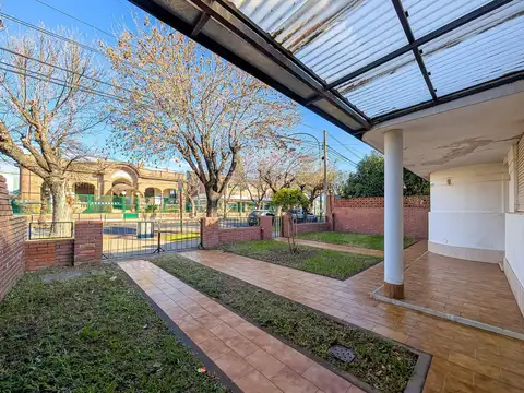 Casa en Venta en Roque Saenz Peña, USD 110.000