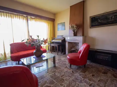 Casa en Venta en Velez Sarsfield, USD 259.000