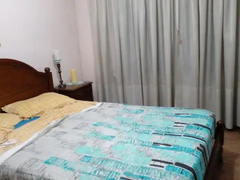 Casa en Morón a 5 cuadras del centro comercial