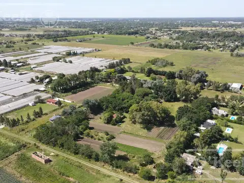 2 has en El Pato, Berazategui