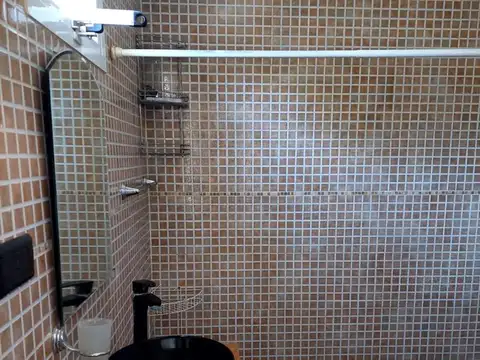 Venta de Casa 3 AMBIENTES en B° CALAFATE, LAS HERAS