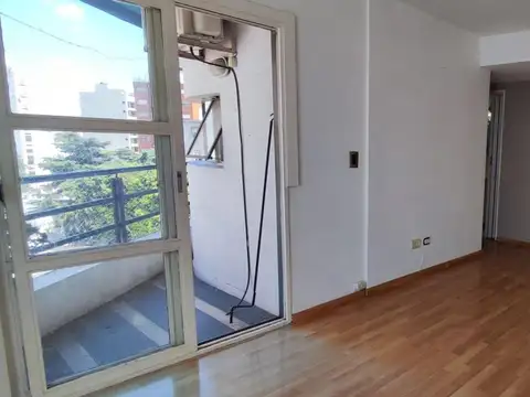 Departamento en Alquiler en Quilmes, $ 550.000