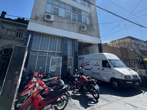 Local en Saladillo