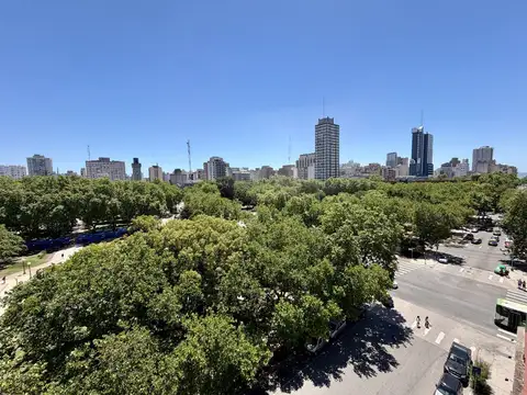 Oficina premium con vista a la plaza