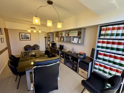 Oficina premium con vista a la plaza