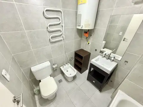 Departamento de 2 ambientes con balcón y cochera en venta - San Fernando