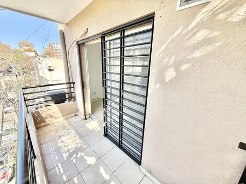 Departamento en Venta en San Fernando Vias  /  Libertador a Rio, USD 98.000