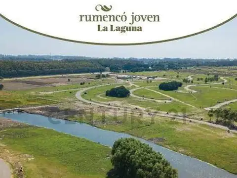 Terreno en Venta 20  mts Frente