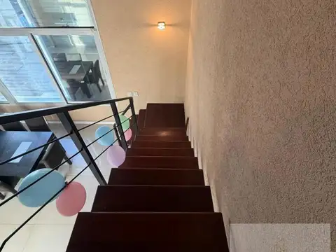 Casa 7 ambientes con 3 baños