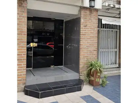 Monoambiente | Morón centro | a pocas cuadras de la estacíon