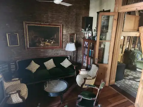 Avenida Paseo Colón 1361 e/ Avenida Juan de Garay y Cochabamba