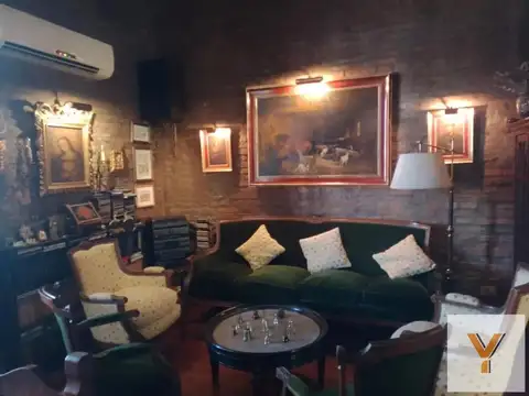 Departamento en venta - 3 Dormitorios 2 Baños - San Telmo