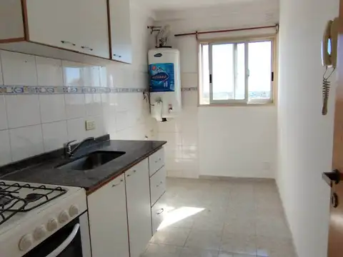 Departamento 2 amb, vista abierta, coc sep.-Apto Prof. - Av Mosconi al 3100