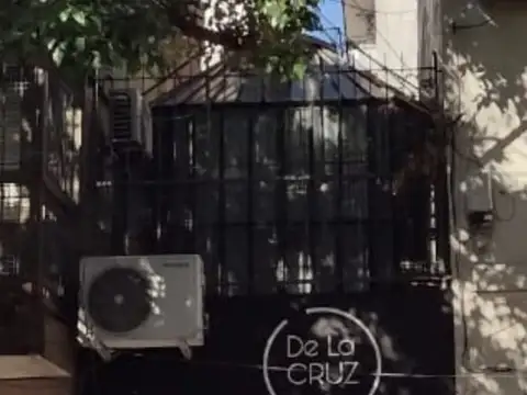 Oportunidad. Local 3x10 mts. Zona de alto tránsito. Haga su