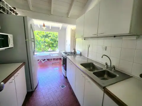 Casa en alquiler en el  Golf Club Argentino - Ruta 8 km 41.5, Jose C Paz - 6 Ambientes
