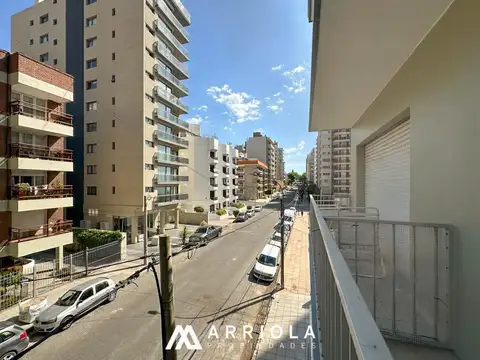 Aristobulo del Valle al 3500