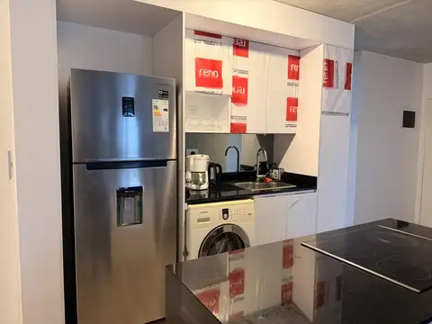 Departamento en Alquiler en Parque, $ 985.000