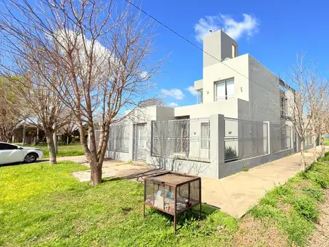 Nuestra Señora del Rosario 747