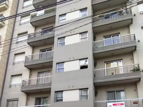 Excelente 2 ambientes con balcón