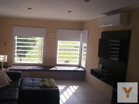 Casa en Venta en Miramar, USD 250.000