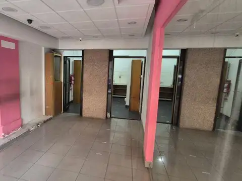 Local en Venta 35 años