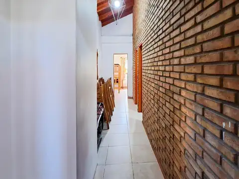 Casa 3 ambientes con 2 baños