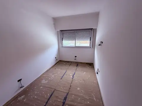 Departamento tres ambientes con terraza en Villa Dominico