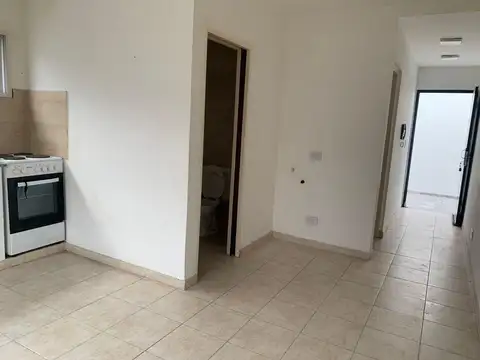 Departamento en Alquiler en Manuel B Gonnet, $ 500.000