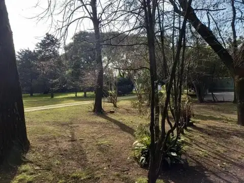 Terreno En Venta, De 2.500m2 Pontevedra - Merlo.