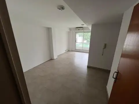 Oficina en Alquiler en La Plata, $ 480.000