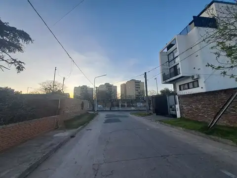 Terreno en Venta en Guemes, USD 145.000