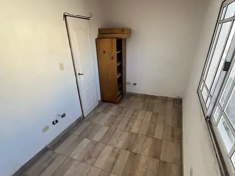 Depto Tipo Casa en Alquiler de 4 ambientes