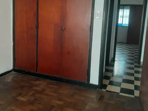 Depto Tipo Casa en Alquiler en La Plata, $ 850.000