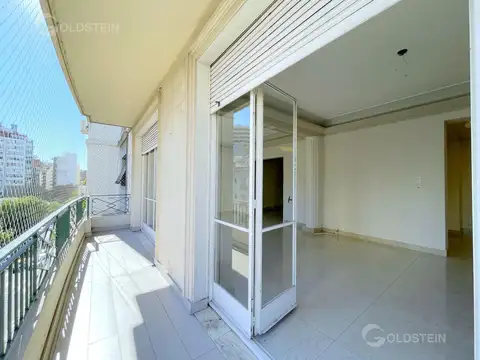 Departamento 4 ambientes con 2 baños
