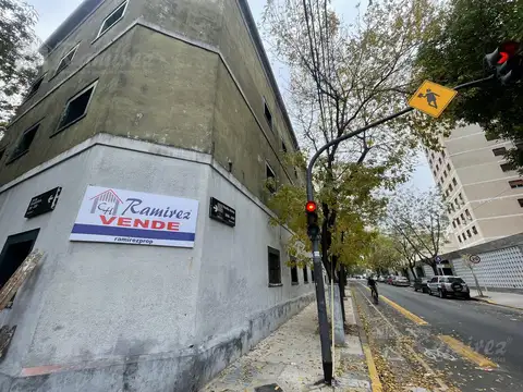 24 de Noviembre y Alsina