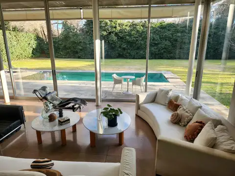 Casa en Alquiler de 3 dormitorios