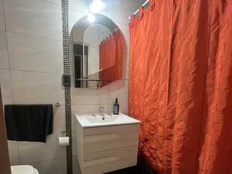 CASA EN VENTA EN VILLA NUEVA, 6 DORMITORIOS,3 BAÑO