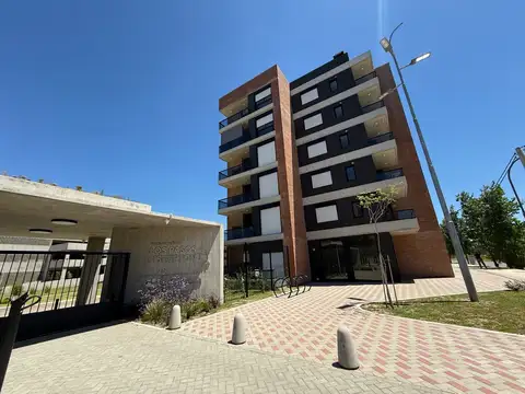 Avenida Miglierini al 800, Los Pasos, Fisherton