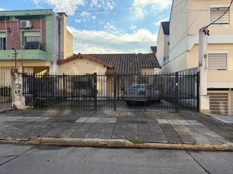 Venta - Lote 2100 m2 vendibles | Villa Bosch - Acepta permuta