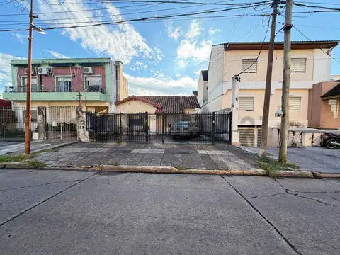 Venta - Lote 2100 m2 vendibles | Villa Bosch - Acepta permuta