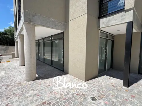 Local en Venta 1 año