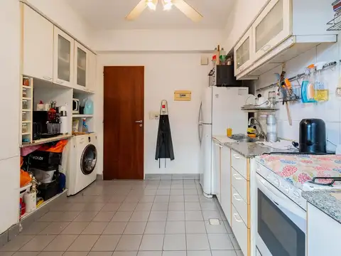 Venta dos ambientes Caballito balcón amenities