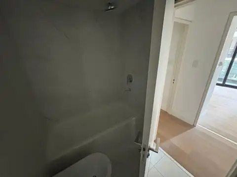 Departamento 4 ambientes con 3 baños