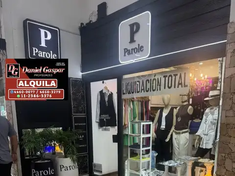 ALQUILER – LOCAL COMERCIAL EN GALERÍA – IMPECABLE ESTADO
