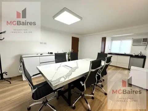 Local comercial en venta- dos pisos dos baños! sobre Avenida- San Cristóbal/Balvanera